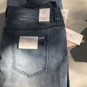 Melissa McCarthy Jeans